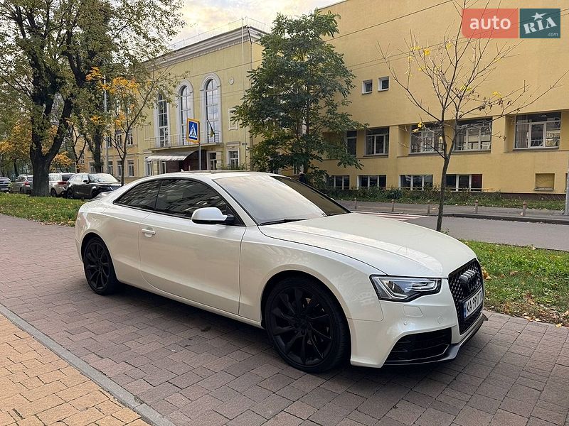 Купе Audi A5 2014 в Киеве фото Купе Audi A5 2014 в Киеве