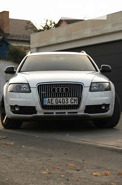 Универсал Audi A6 Allroad 2010 в 