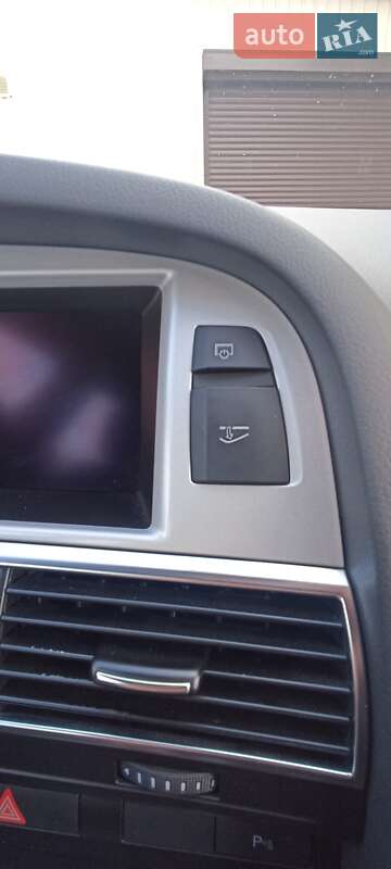 Универсал Audi A6 Allroad 2011 в Первомайске