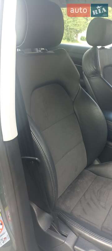 Универсал Audi A6 Allroad 2011 в Первомайске