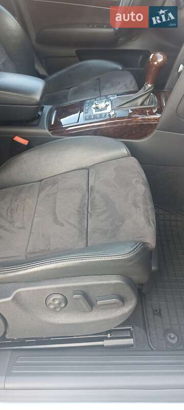 Универсал Audi A6 Allroad 2011 в Первомайске