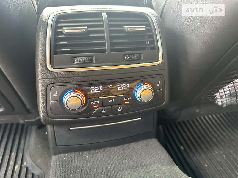 Универсал Audi A6 Allroad 2013 в Черновцах