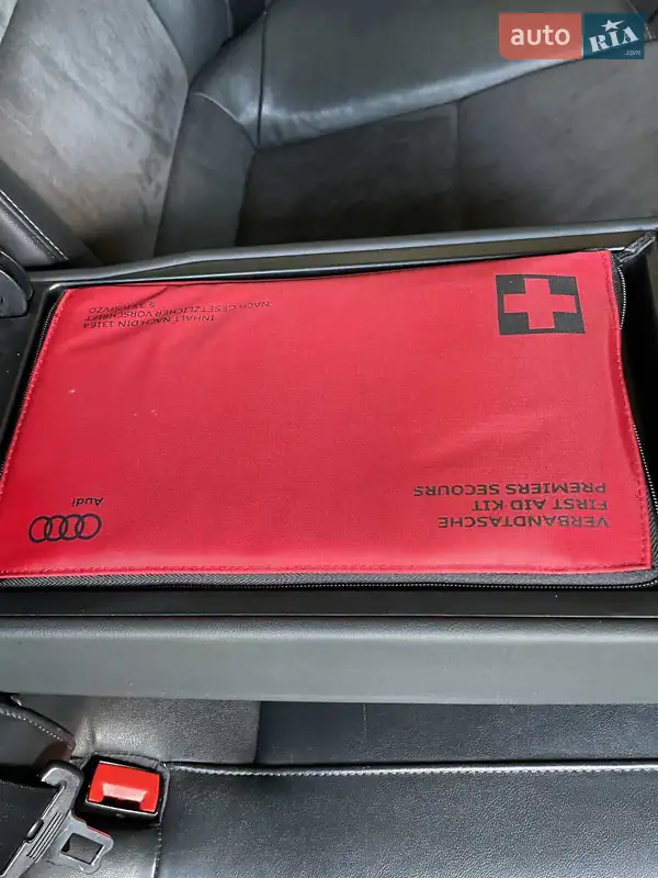Универсал Audi A6 Allroad 2011 в Первомайске документ