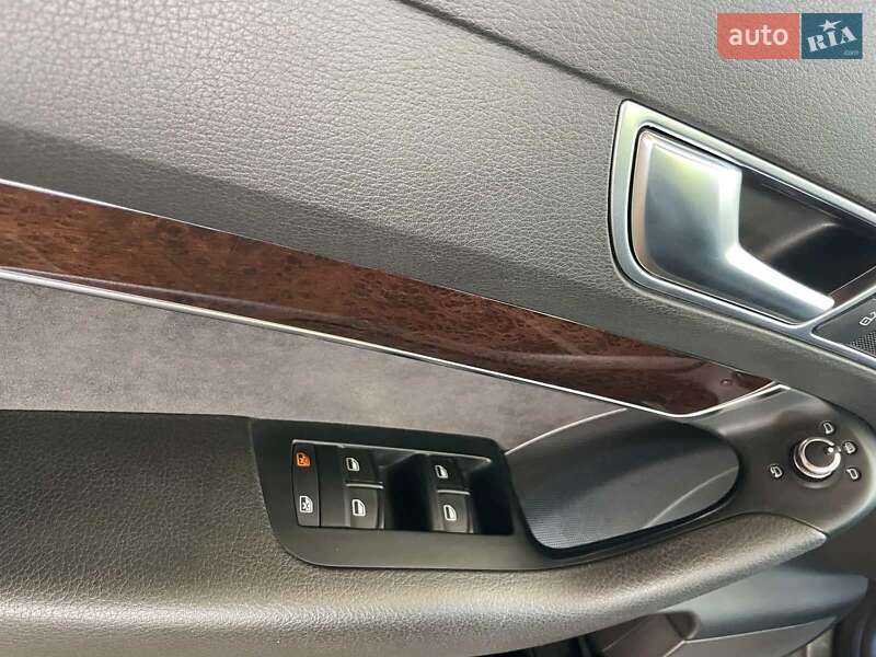 Универсал Audi A6 Allroad 2011 в Первомайске
