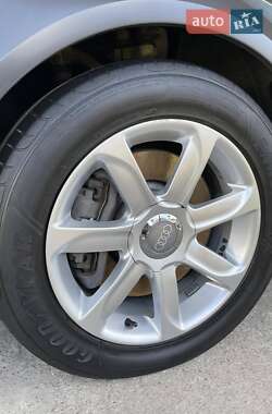 Универсал Audi A6 Allroad 2011 в 