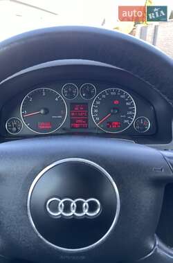 Универсал Audi A6 Allroad 2000 в 