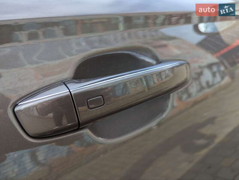 Універсал Audi A6 Allroad 2012 в Луцьку