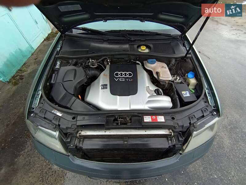 Универсал Audi A6 Allroad 2002 в Вараше