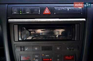 Універсал Audi A6 Allroad 2004 в 