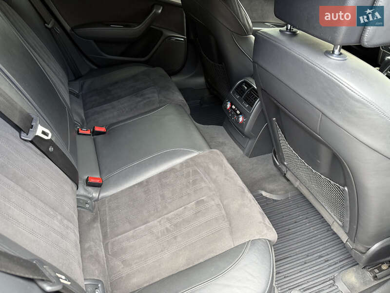 Универсал Audi A6 Allroad 2016 в Жовкве