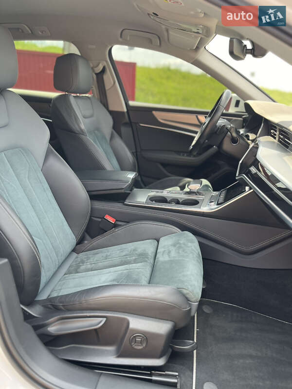 Универсал Audi A6 Allroad 2020 в Киеве