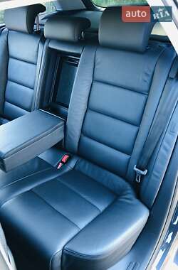 Универсал Audi A6 Allroad 2011 в 