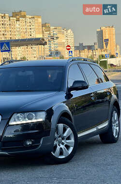Универсал Audi A6 Allroad 2011 в 