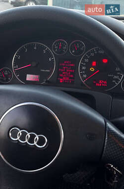 Универсал Audi A6 Allroad 2002 в 