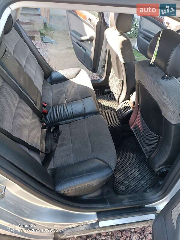 Універсал Audi A6 Allroad 2003 в На Новій Борові