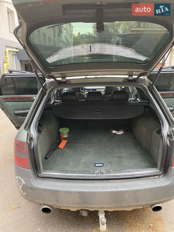 Универсал Audi A6 Allroad 2000 в Любешове