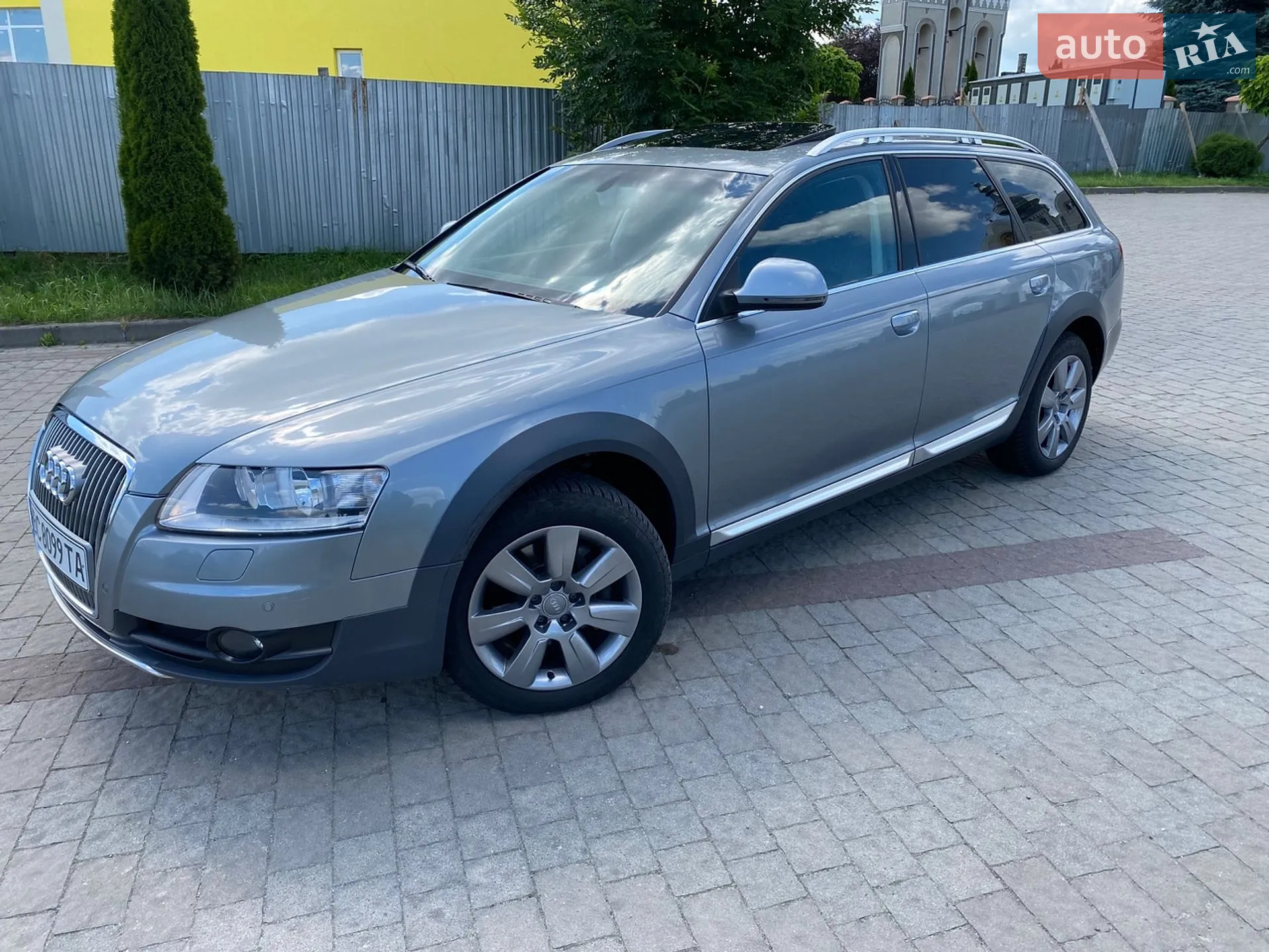 2010 Audi A6 allroad - мініатюра 20