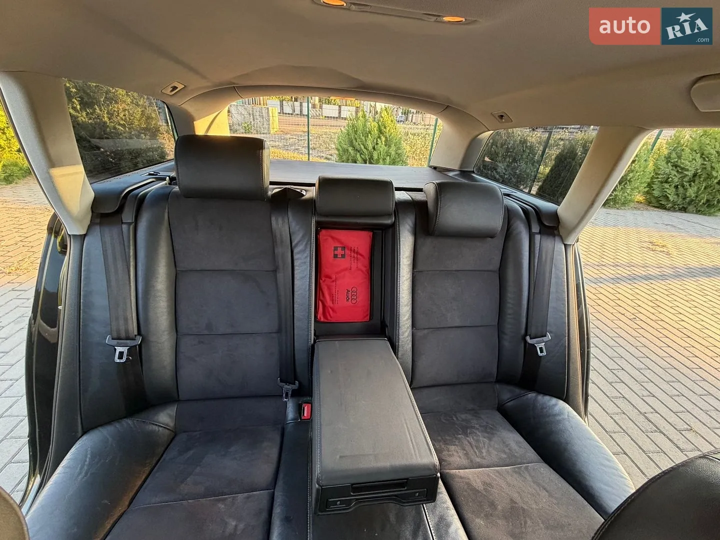 2010 Audi A6 allroad - мініатюра 23