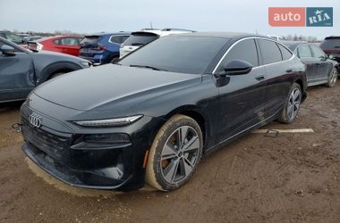 Универсал Audi A6 e-tron 2025 в Киеве