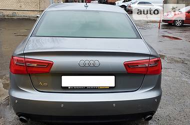 Седан Audi A6 2014 в 