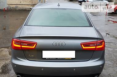 Седан Audi A6 2014 в 