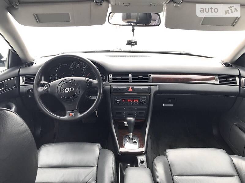 Універсал Audi A6 2002 в Рівному