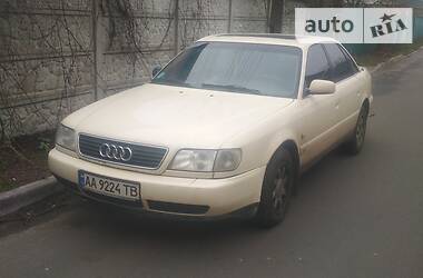 Седан Audi A6 1994 в Киеве