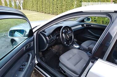 Седан Audi A6 2001 в 