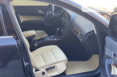 Седан Audi A6 2004 в 