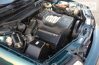 Седан Audi A6 1996 в 