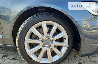 Седан Audi A6 2014 в 