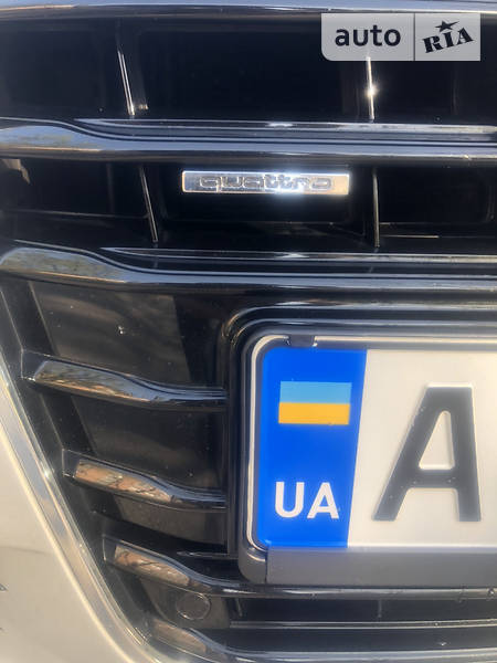 Седан Audi A6 2012 в Мукачевому