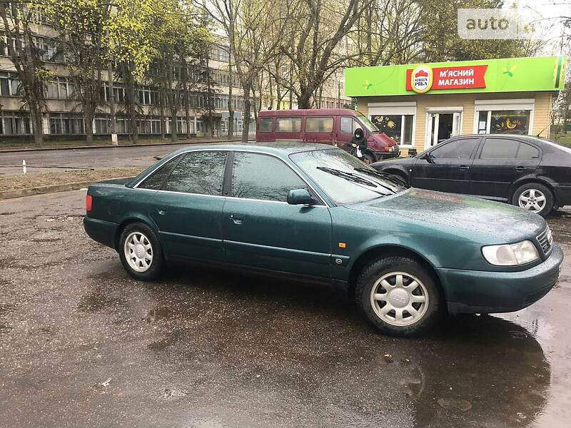 Седан Audi A6 1996 в Сумах