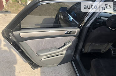 Седан Audi A6 1999 в 