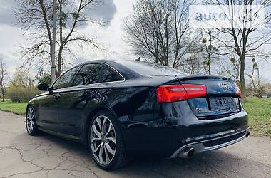 Седан Audi A6 2012 в 