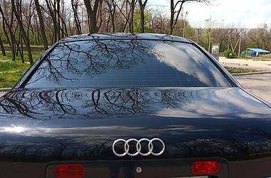 Седан Audi A6 2000 в 