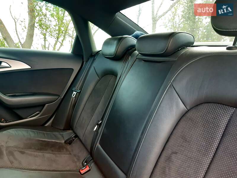 Седан Audi A6 2012 в Первомайске