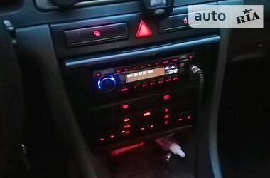Седан Audi A6 1999 в 