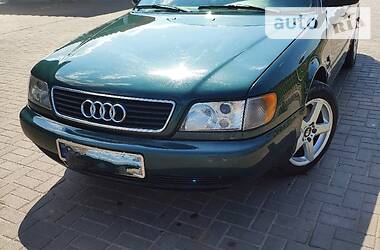 Седан Audi A6 1995 в Полтаве