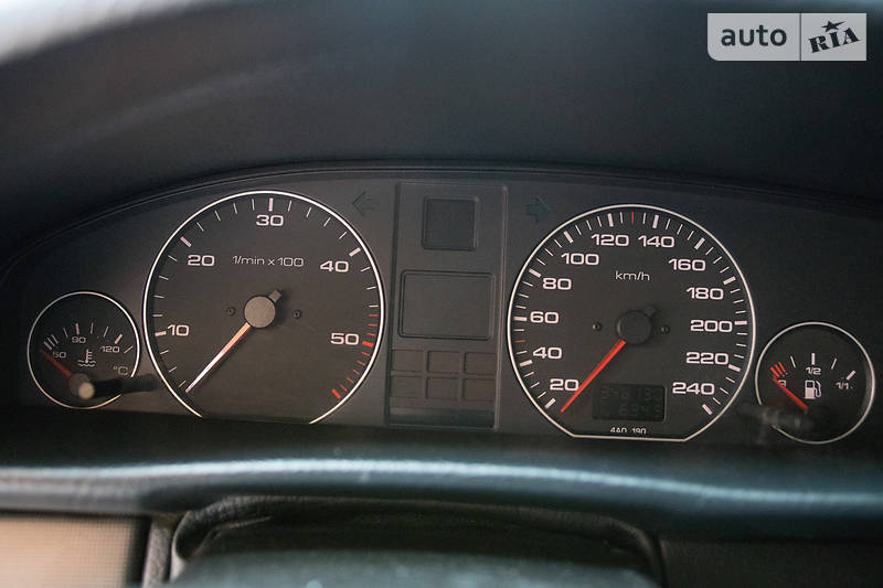 Седан Audi A6 1997 в Стрию