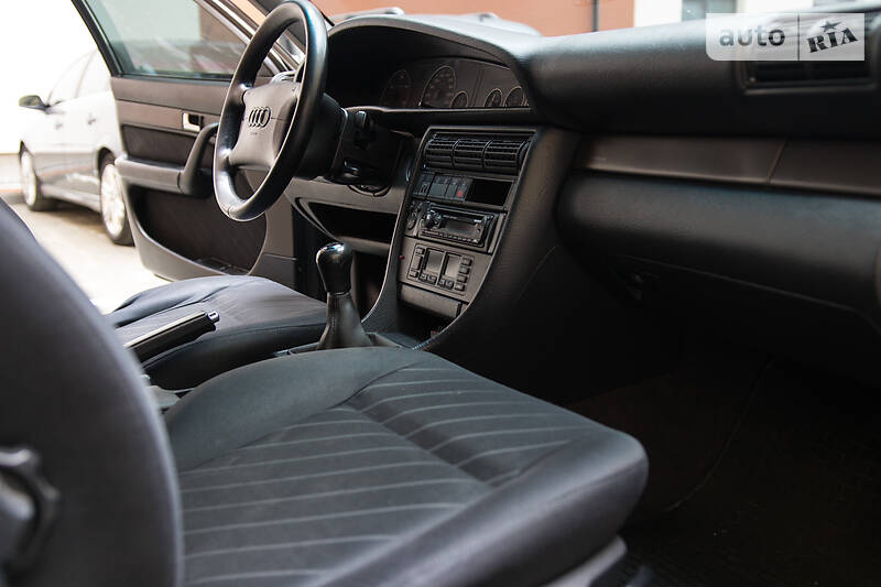 Седан Audi A6 1997 в Стрию