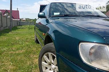 Седан Audi A6 1995 в 