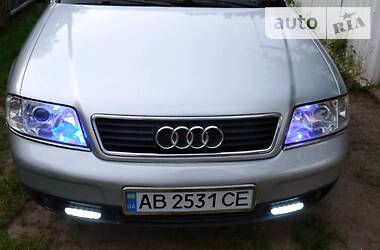 Седан Audi A6 2001 в 