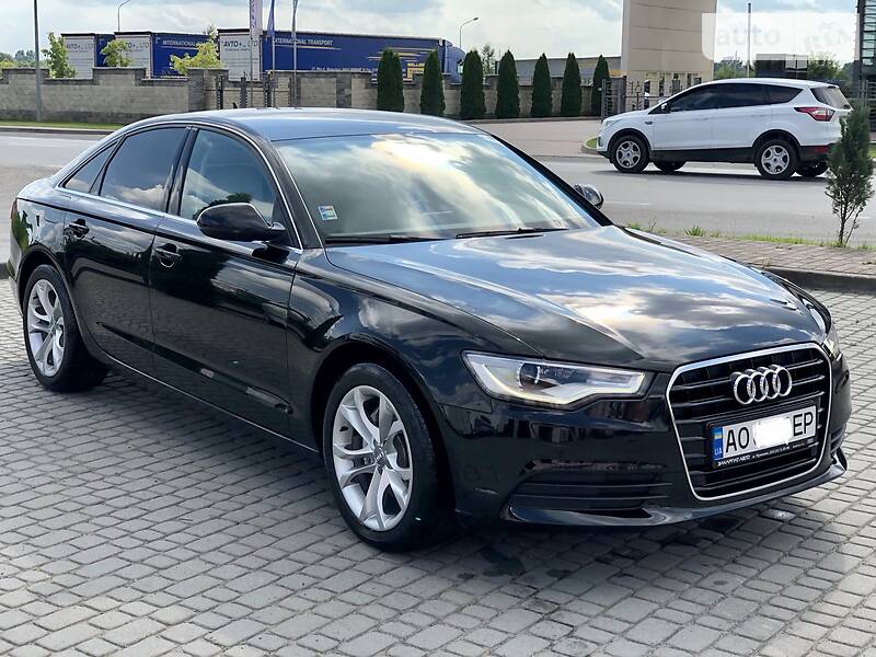Седан Audi A6 2012 в Мукачевому