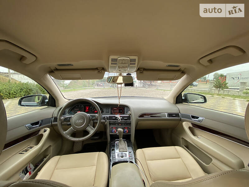 Седан Audi A6 2004 в Самборе
