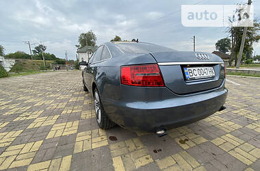 Седан Audi A6 2004 в 