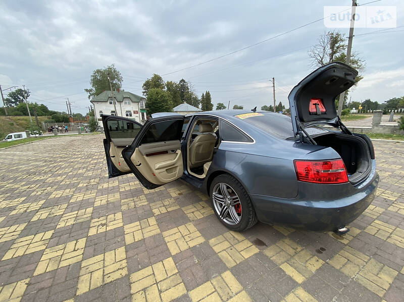 Седан Audi A6 2004 в Самборе