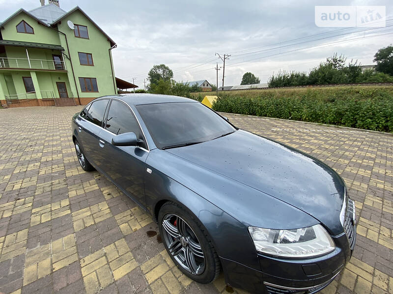 Седан Audi A6 2004 в Самборе
