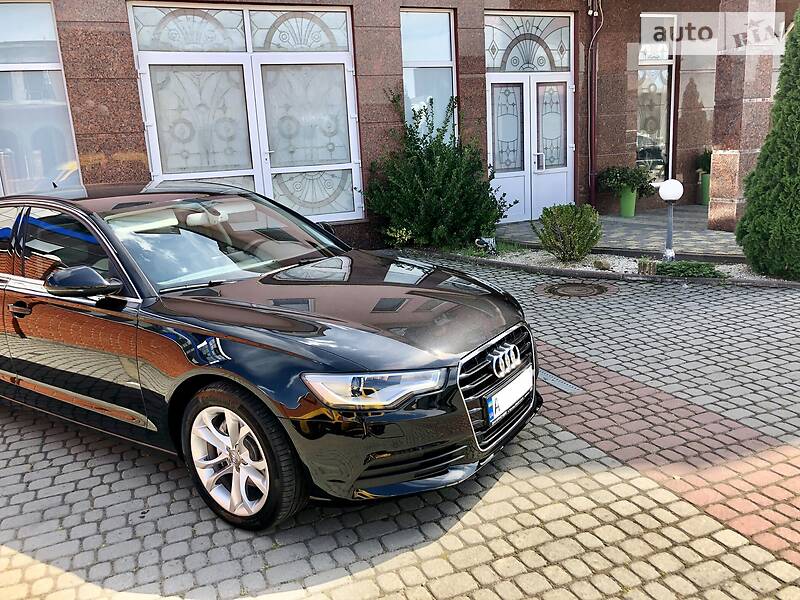 Седан Audi A6 2012 в Мукачевому
