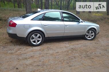 Седан Audi A6 2001 в 